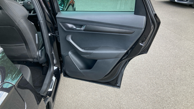 Skoda Karoq 1.5 TSI Sport Line 4x4 5dr DSG Petrol Estate
